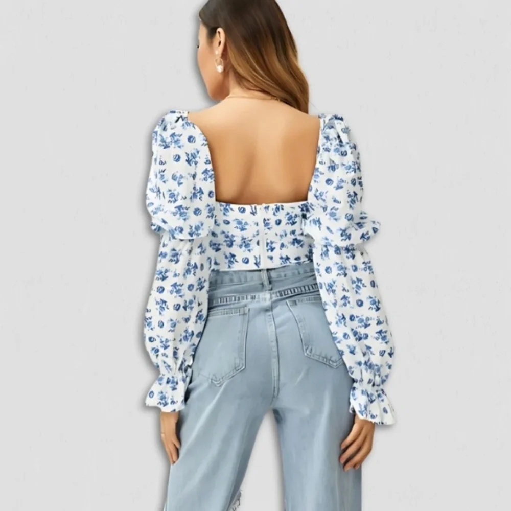 Vintage Y2K Floral Cropped Top Blue and White Medium - Picture 2 of 13